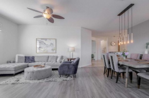 New! Stunning Vista Cay Lakeview Panorama Near all Theme Parks walk to Convention Center and Int'l Drive